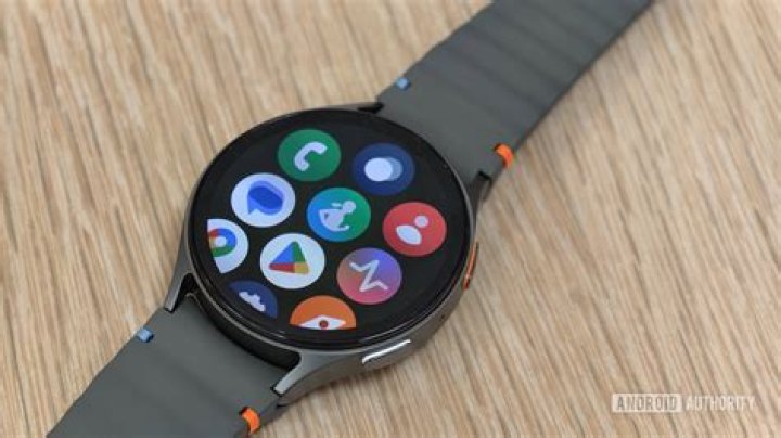 Does Samsung make a smartwatch?