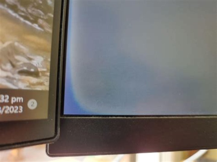 Does water damage LCD screens?