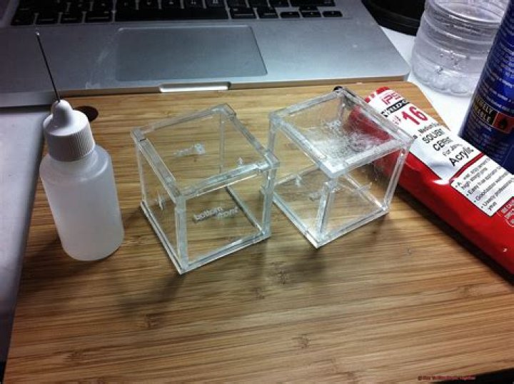How do you fuse plexiglass together?