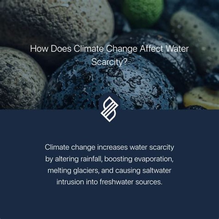 How does Watney make water?